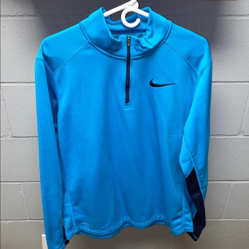 Nike pullover